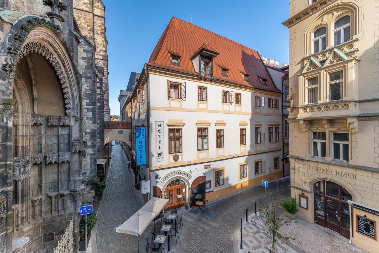 Hotel Cerny Slon Prague Ngoại thất bức ảnh